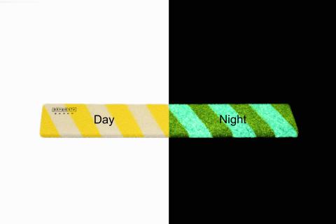 GlowMate - Glow In The Dark Antislip